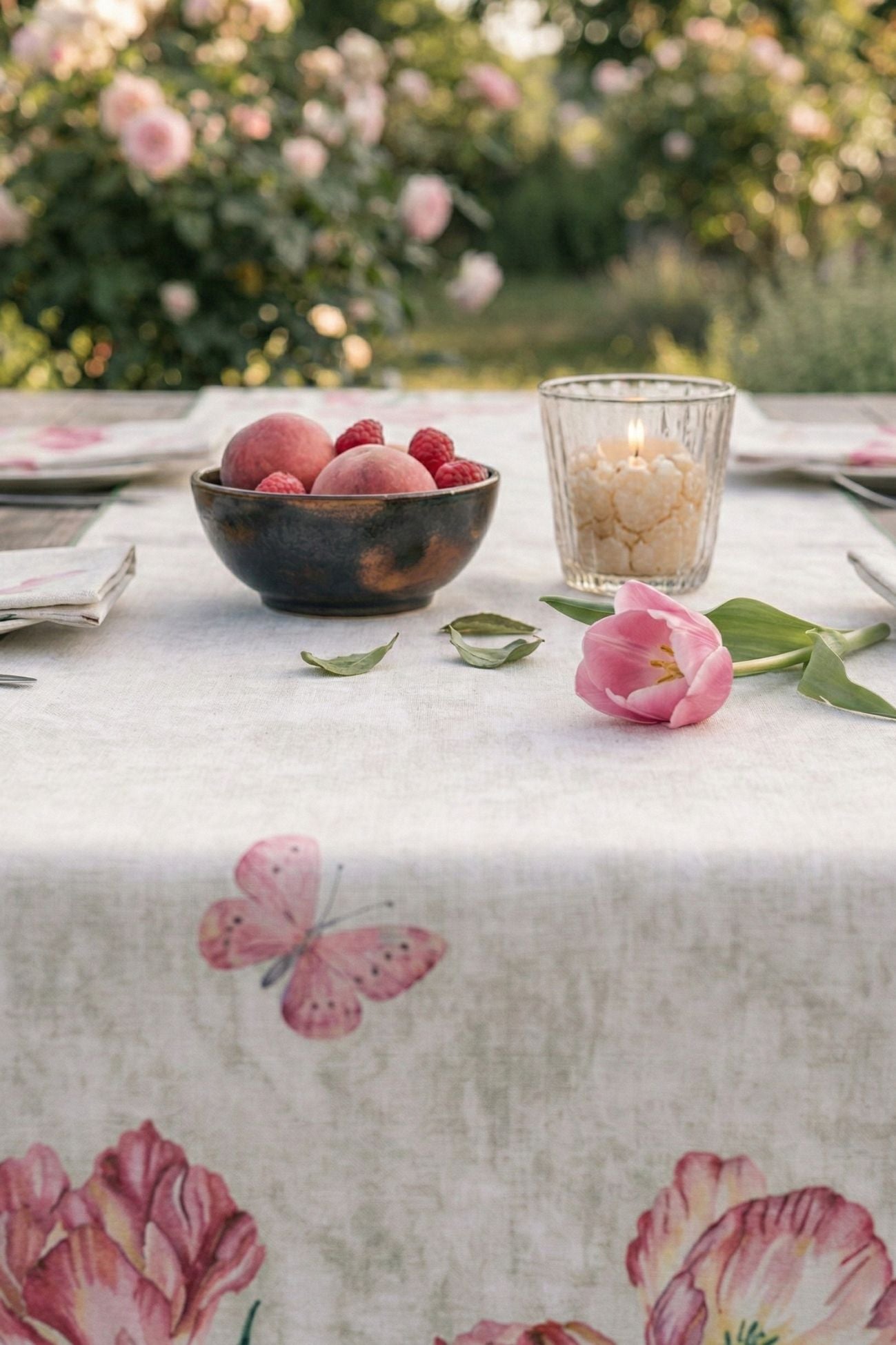 Breakfast on the Grass