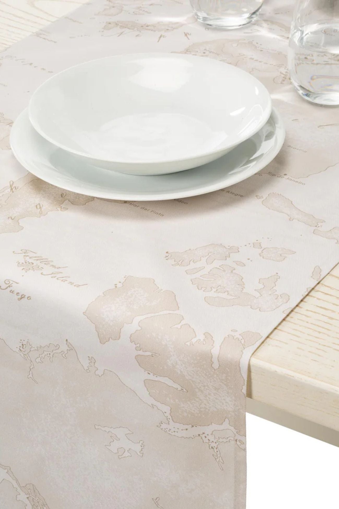 Geo White