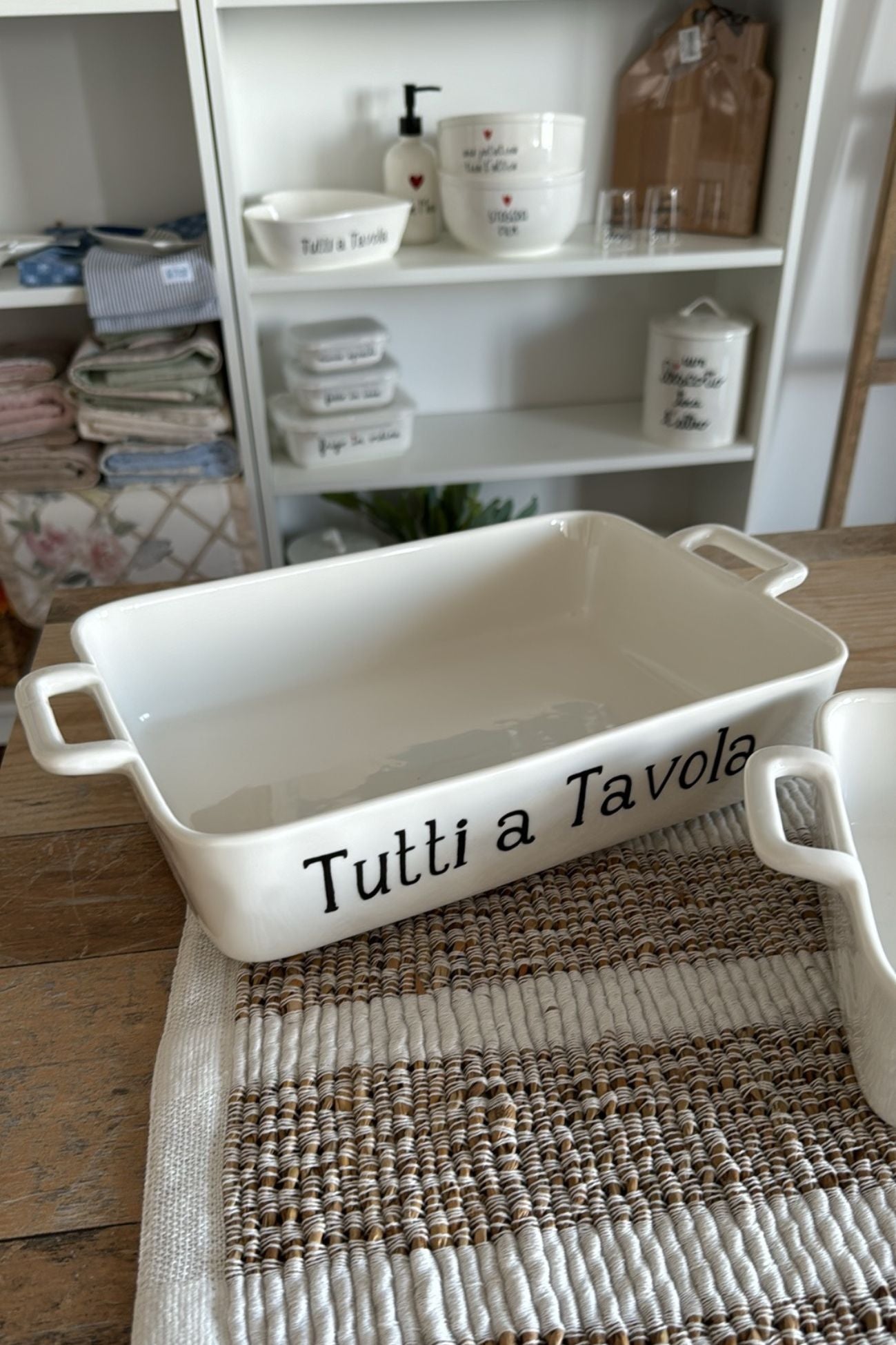 Tutti A Tavola