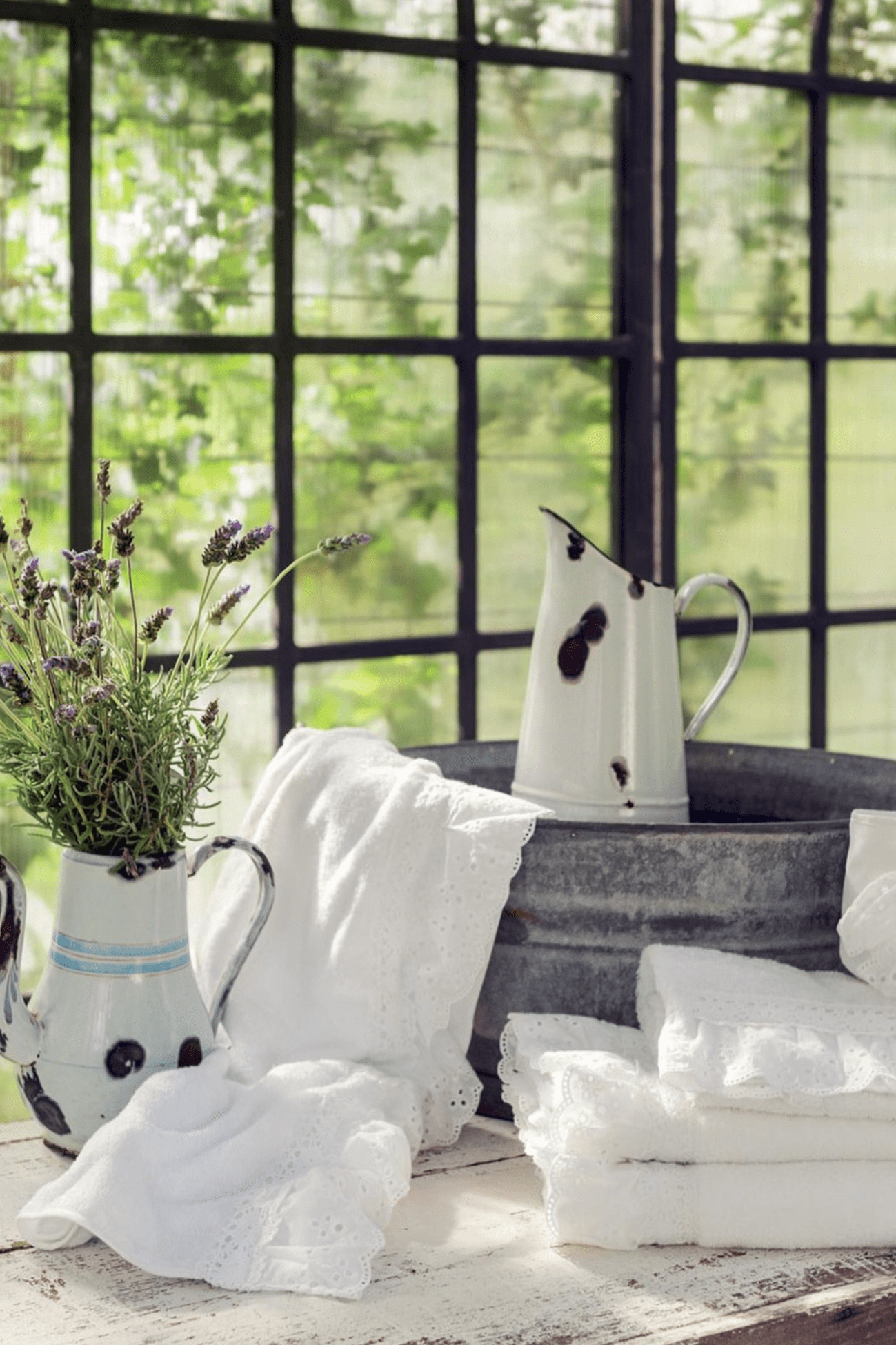 Blanc MariClo' Segreto Prezioso Segreto Prezioso - Coppia asciugamano viso e ospite in cotone con pizzo sangallo