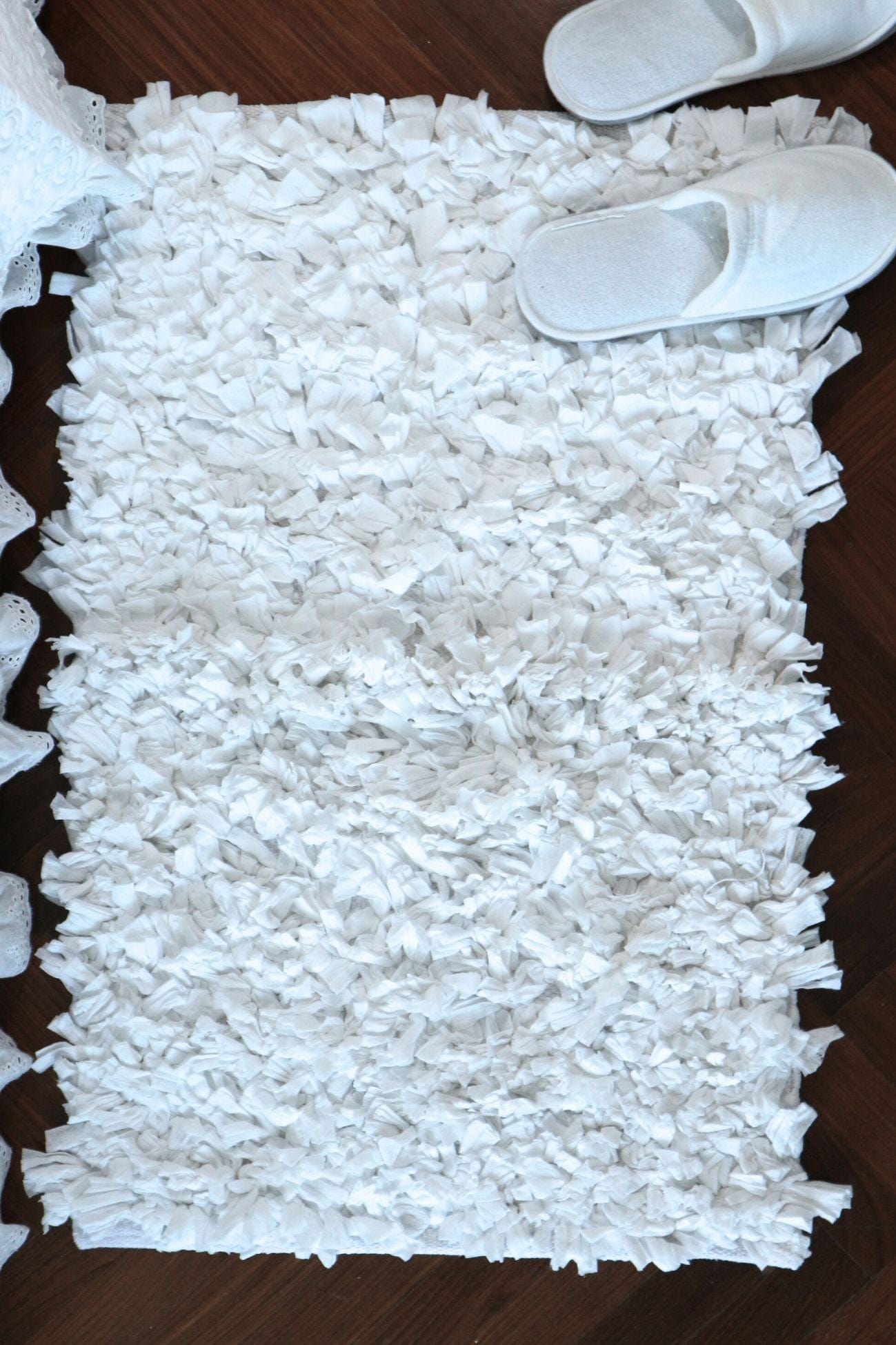 Blanc MariClo' Soft Neige Soft Neige - Soft Neige - Tappetino bianco a lunghe frange in cotone 80x50 | Blanc MariClo'