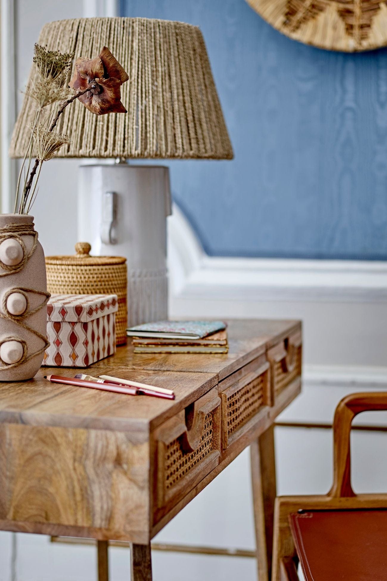 Bloomingville Rama Rama - Lampada da tavolo in gres grigio | Bloomingville