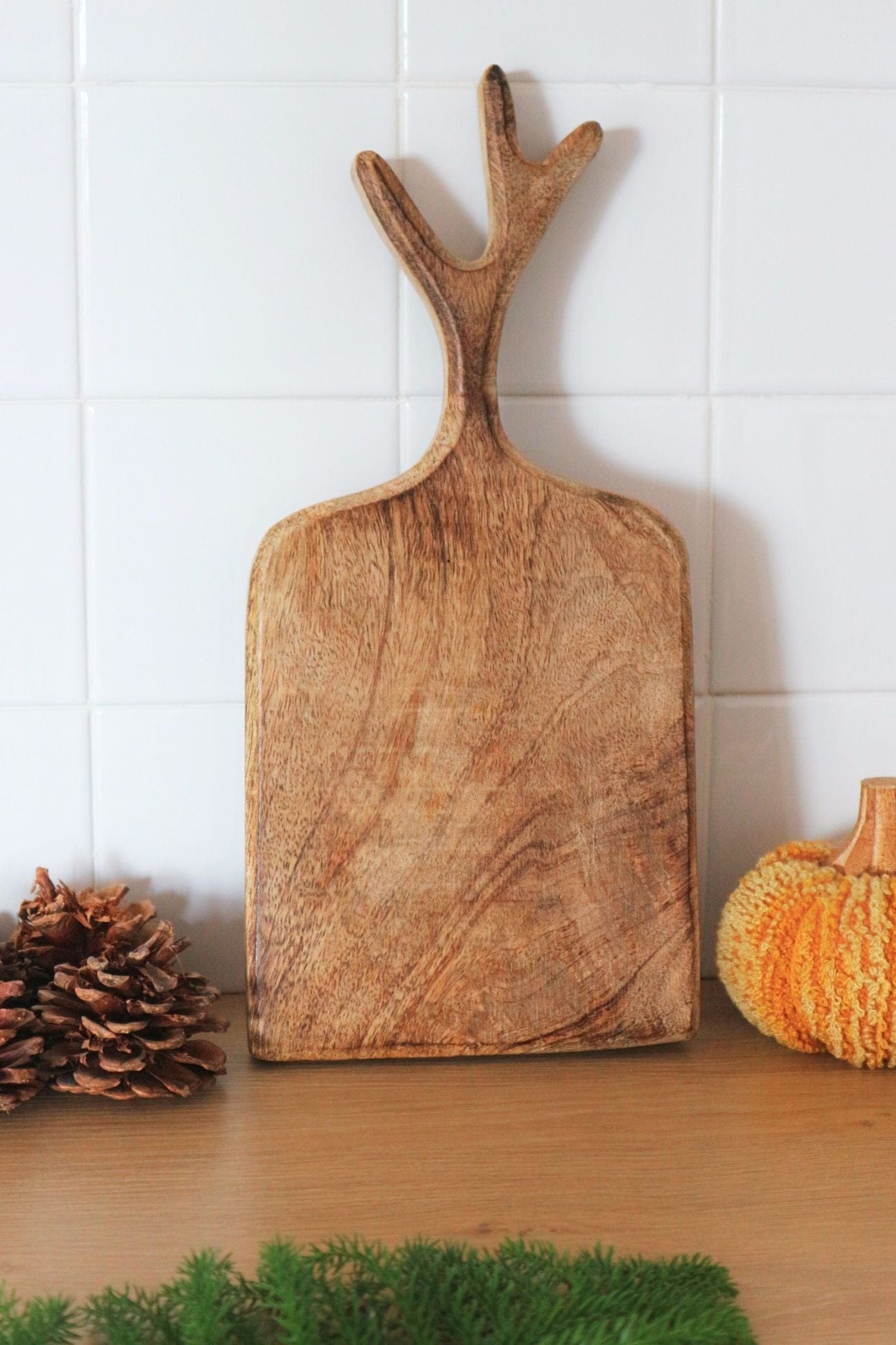 Clayre & Eef Elg Elg - Tagliere piccolo in legno con manico a corna di cervo | Clayre & Eef