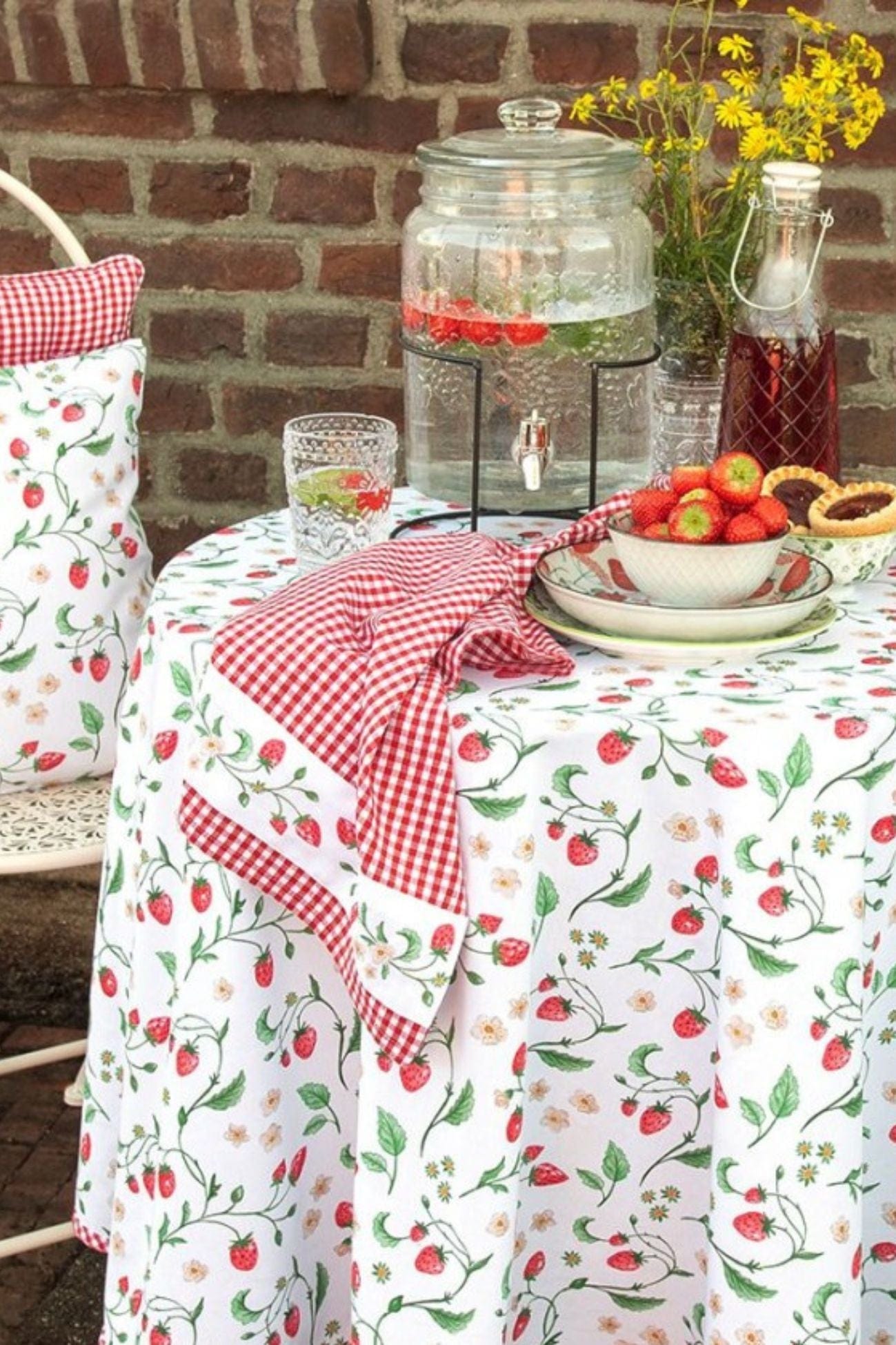 Emma Ball Strofinaccio In Cotone 48x76 Cm - Motivo Birdies - Stile Acquerello Inglese