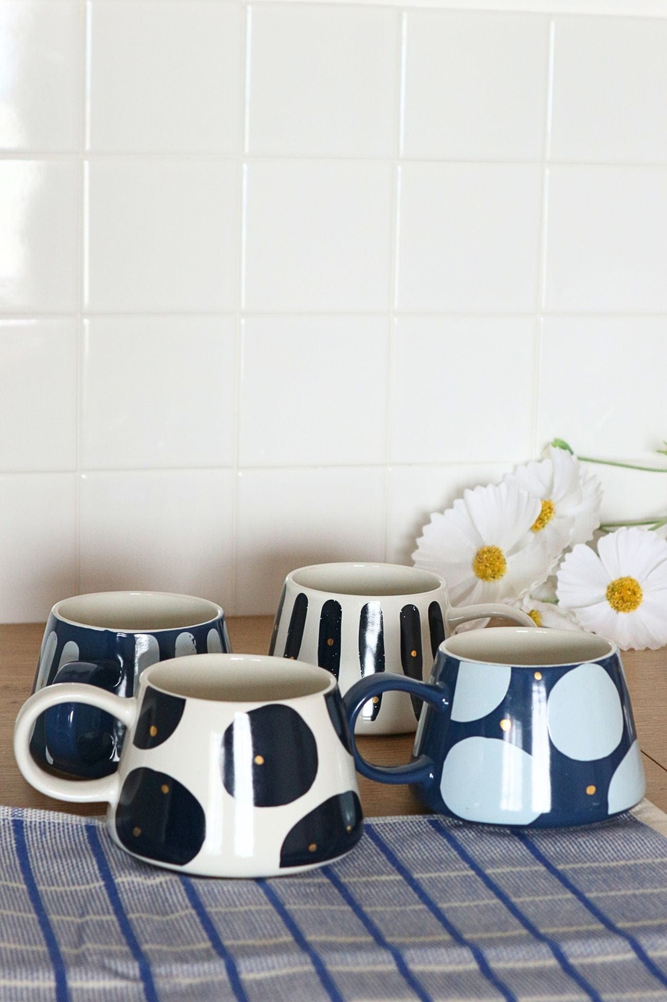 Item International Benoit Benoit - Set 4 tazze in porcellana con macchie 370 ml | Item International