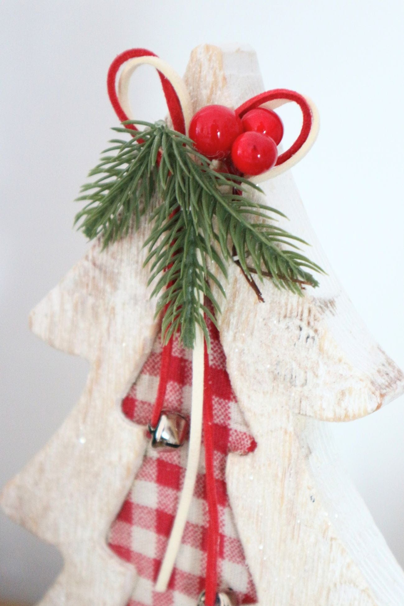 Item International Numen Numen - Albero natalizio in legno rustico bianco | Item International