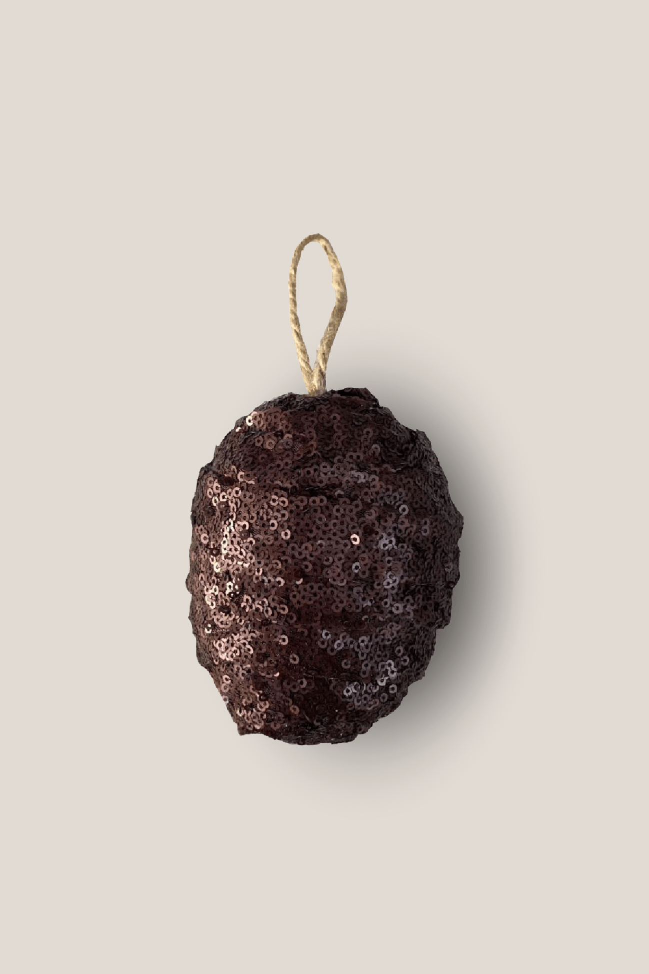 Luxe Lodge Crochet Crochet - Ciondolo decorativo fatto a mano a forma di pigna con paillettes | Luxe Lodge