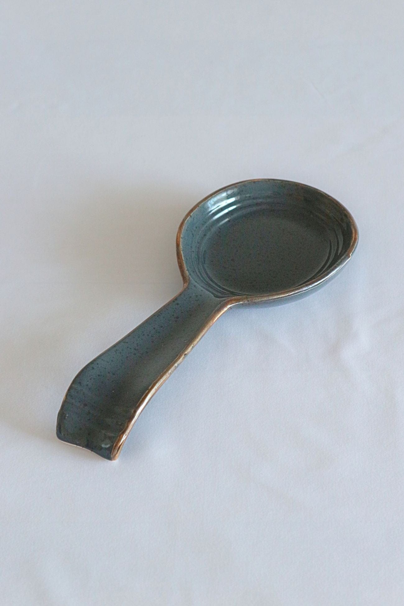 Novità Home Rience Rience - Poggiamestolo in ceramica antracite con finitura marrone | Novità Home