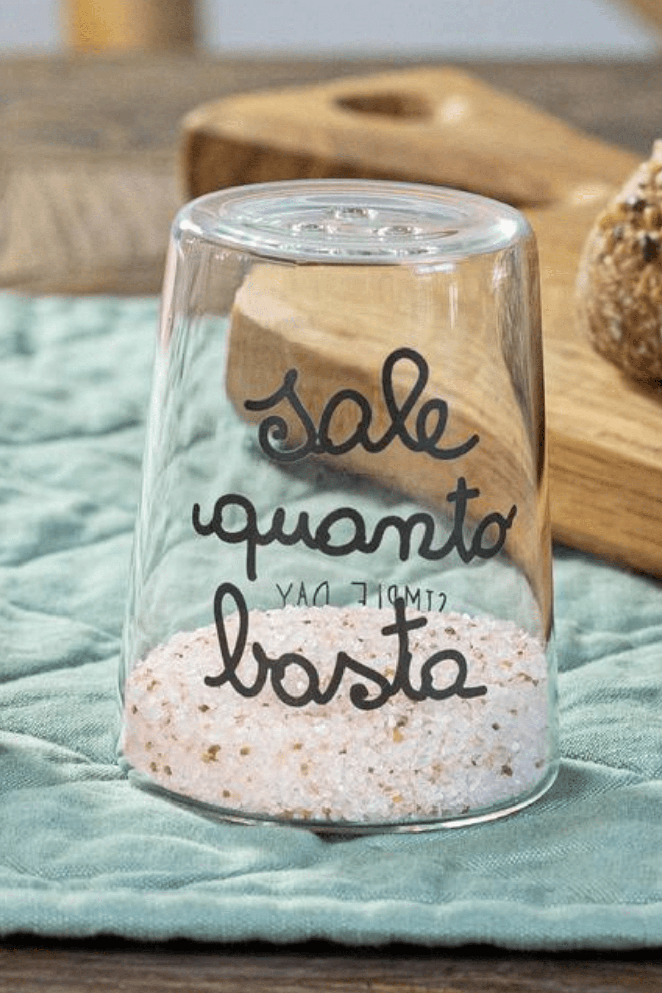 Simple Day Sale Quanto Basta - Un Pizzico Di Pepe Sale Quanto Basta - Un Pizzico Di Pepe - Set sale e pepe in vetro borosilicato con scritta decorativa | Simple Day