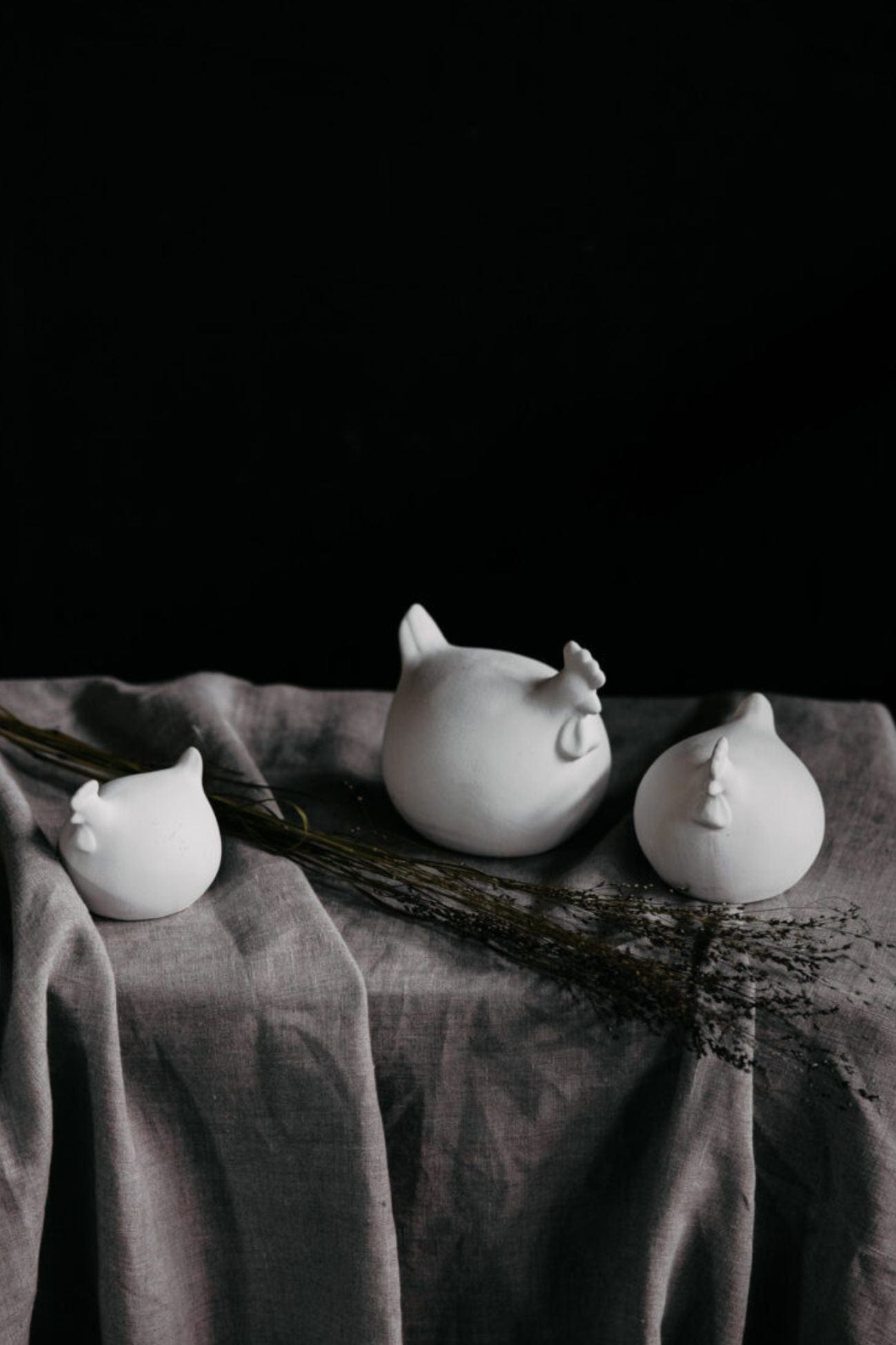 Storefactory Scandinavia Ruth Ruth - Gallinella decorativa in ceramica bianca | Storefactory Scandinavia