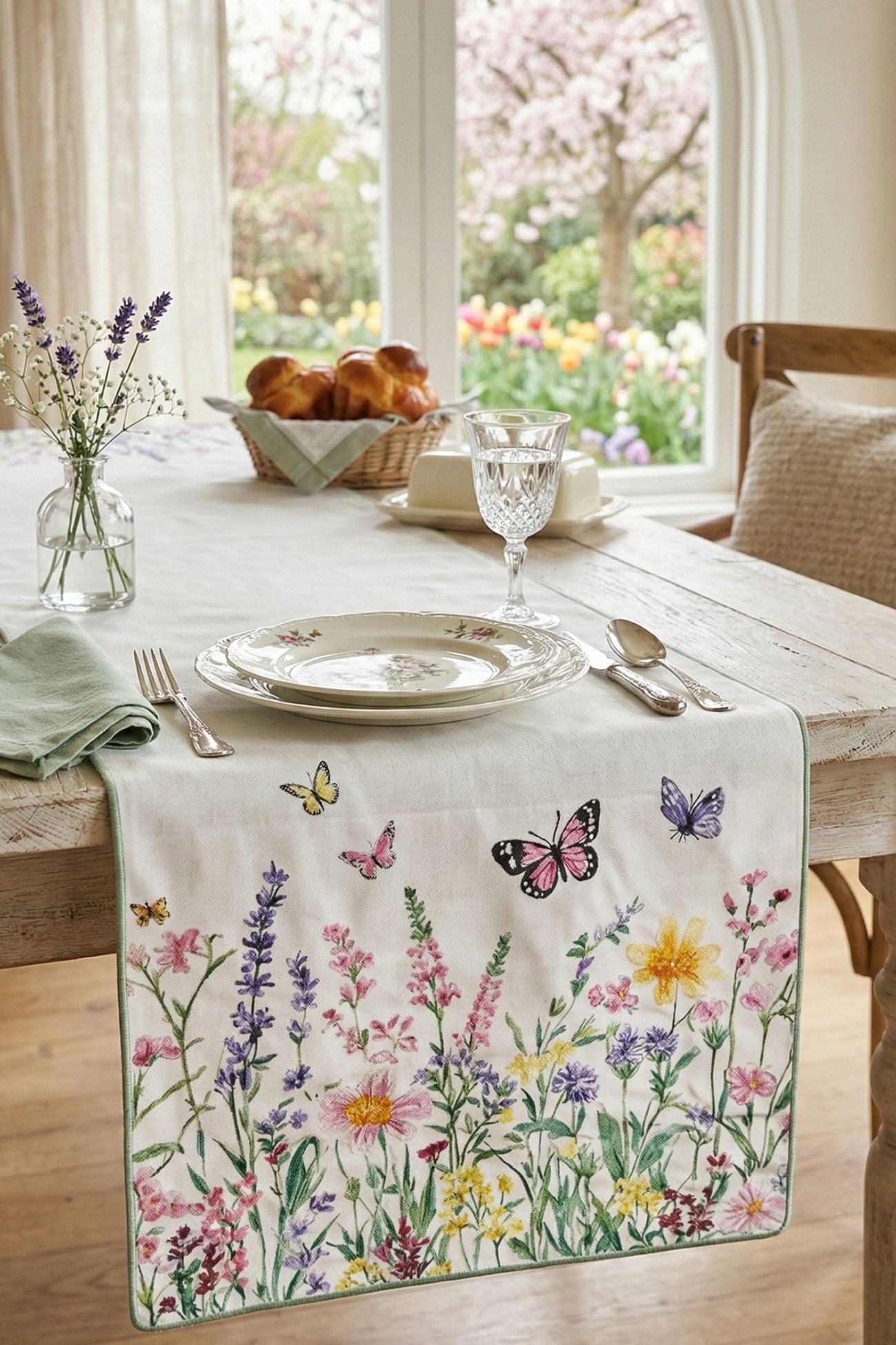 Breakfast on the Grass