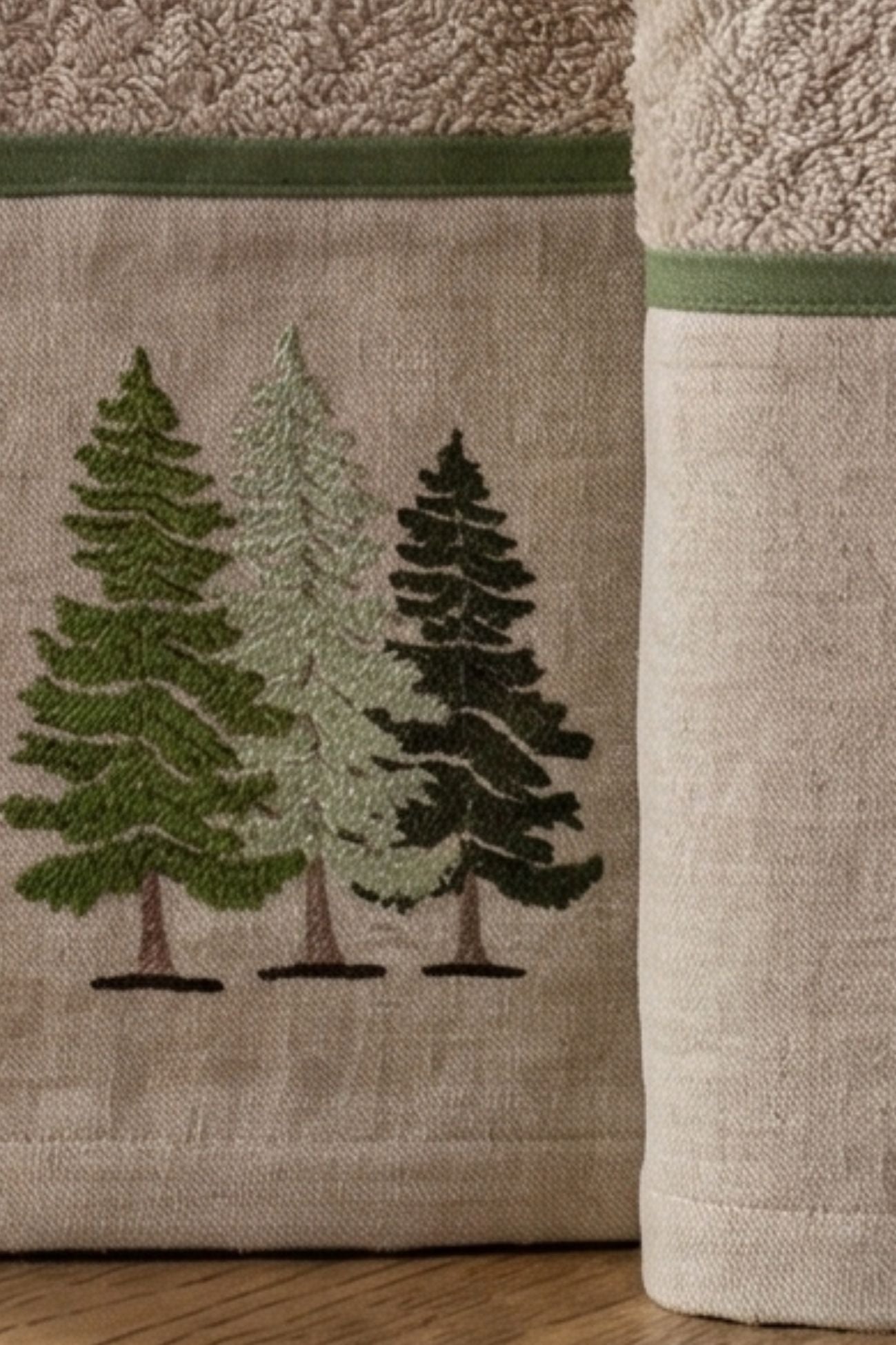 Abetaia Coppia Spugna Ricamata Abeti Beige