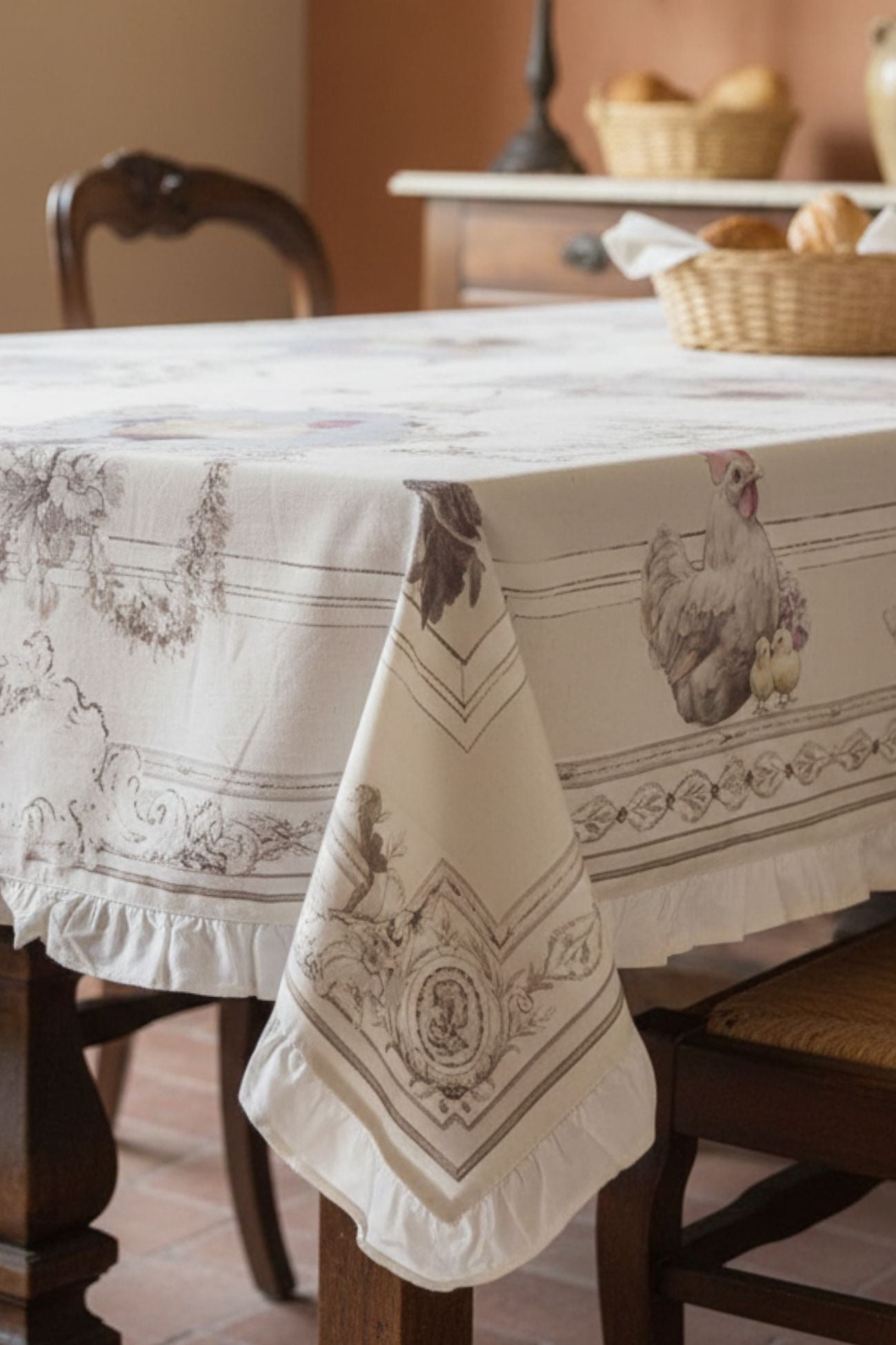 Coco Tovaglia Con Gala