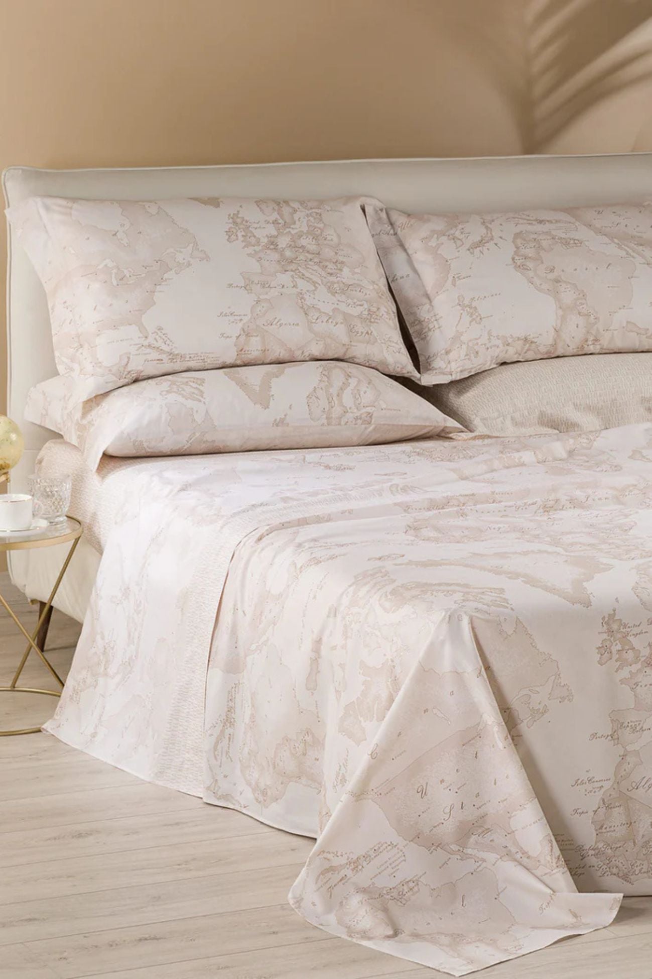 Geo White
