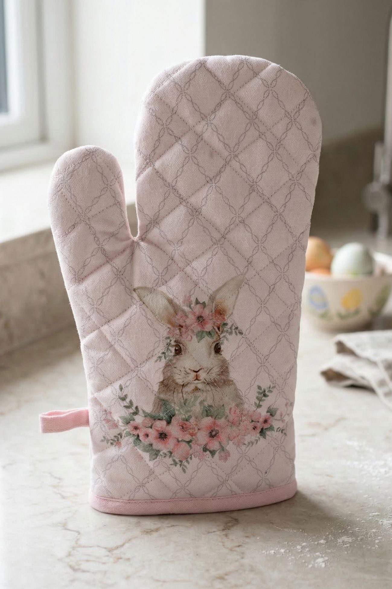 Floral Easter Bunny Guantone