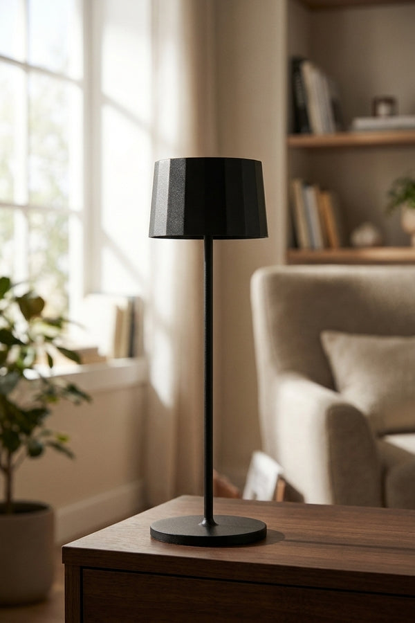 Twiggy Less Lampada Da Tavolo Nero