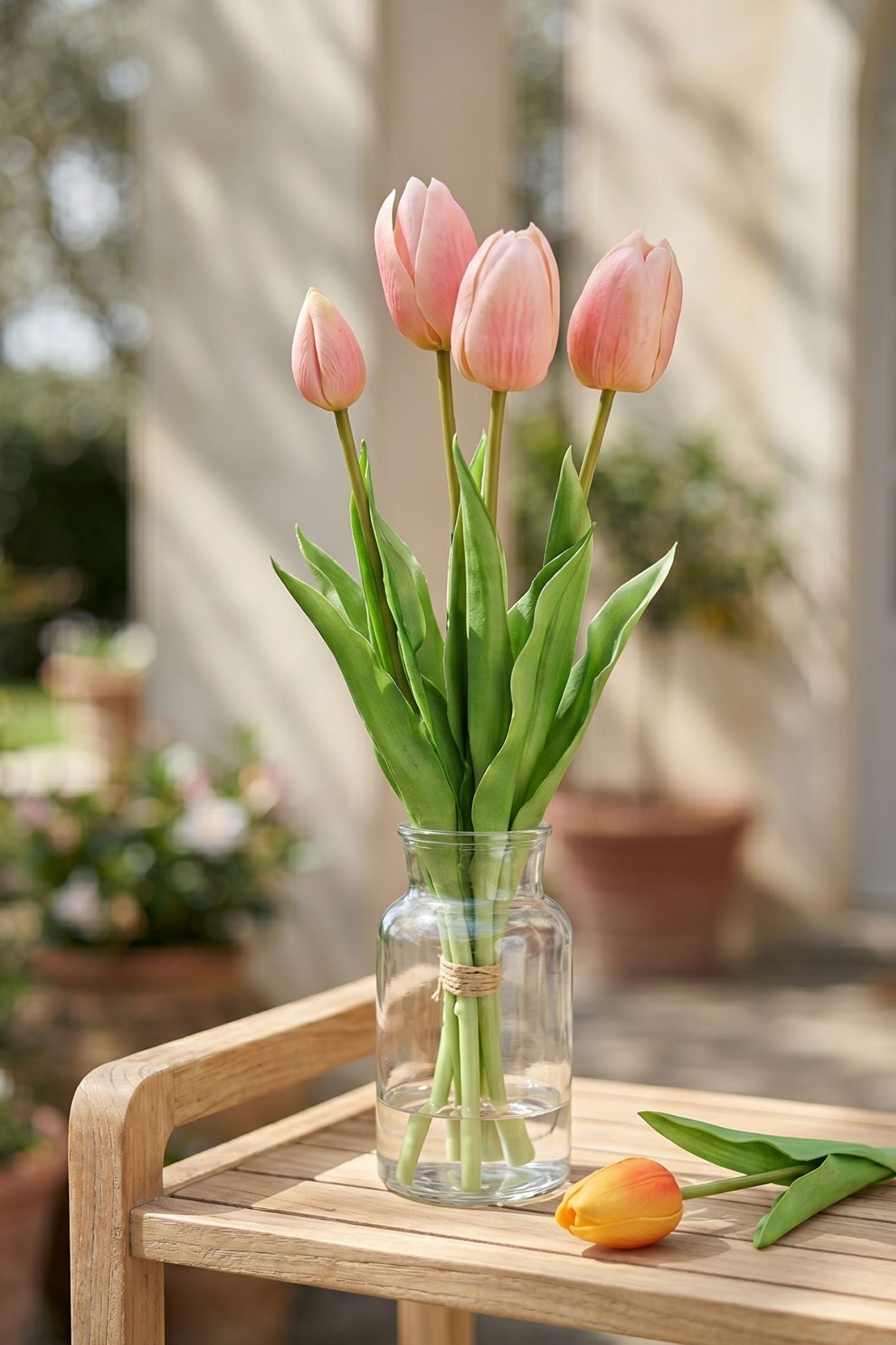 Flowers Bouquet 5 Tulipani Rosa