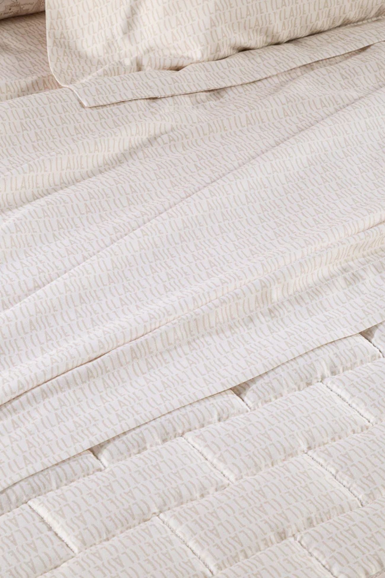 Geo White