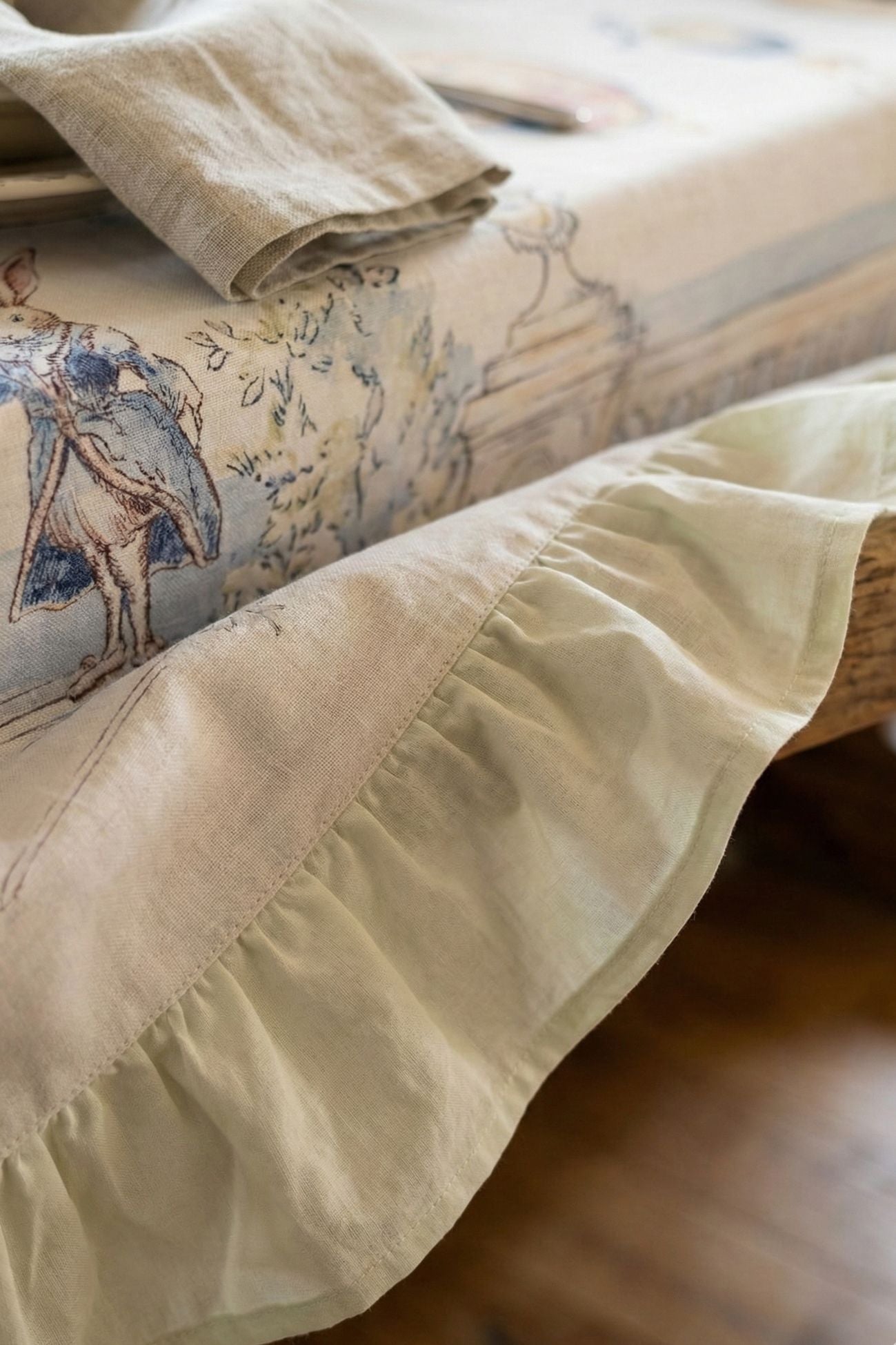 Breakfast on the Grass