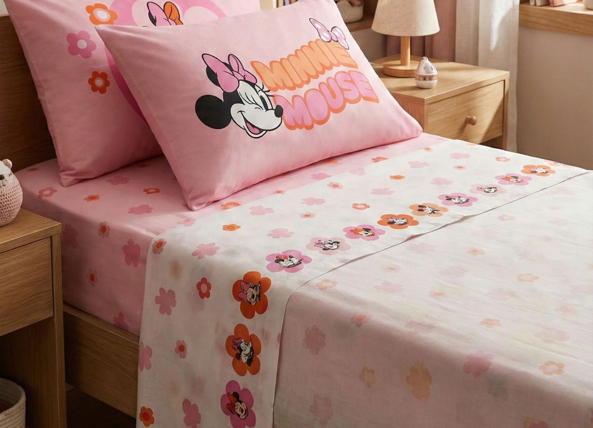 Minnie Flowers Bed Set