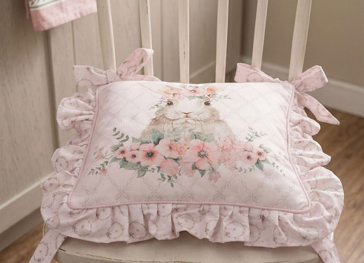 Floral Easter Bunny Federa Sedia