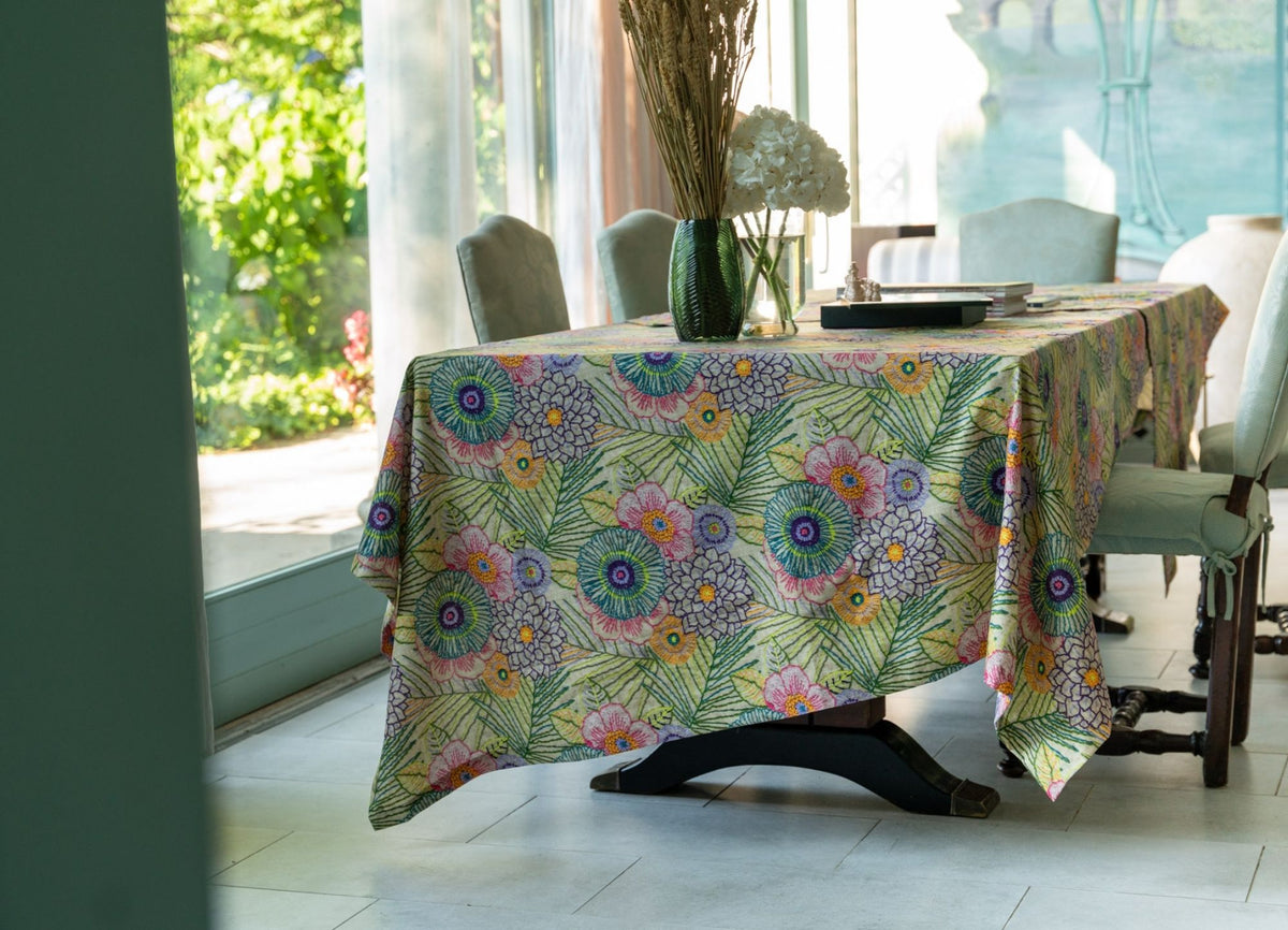 Dahlia Tablecloth