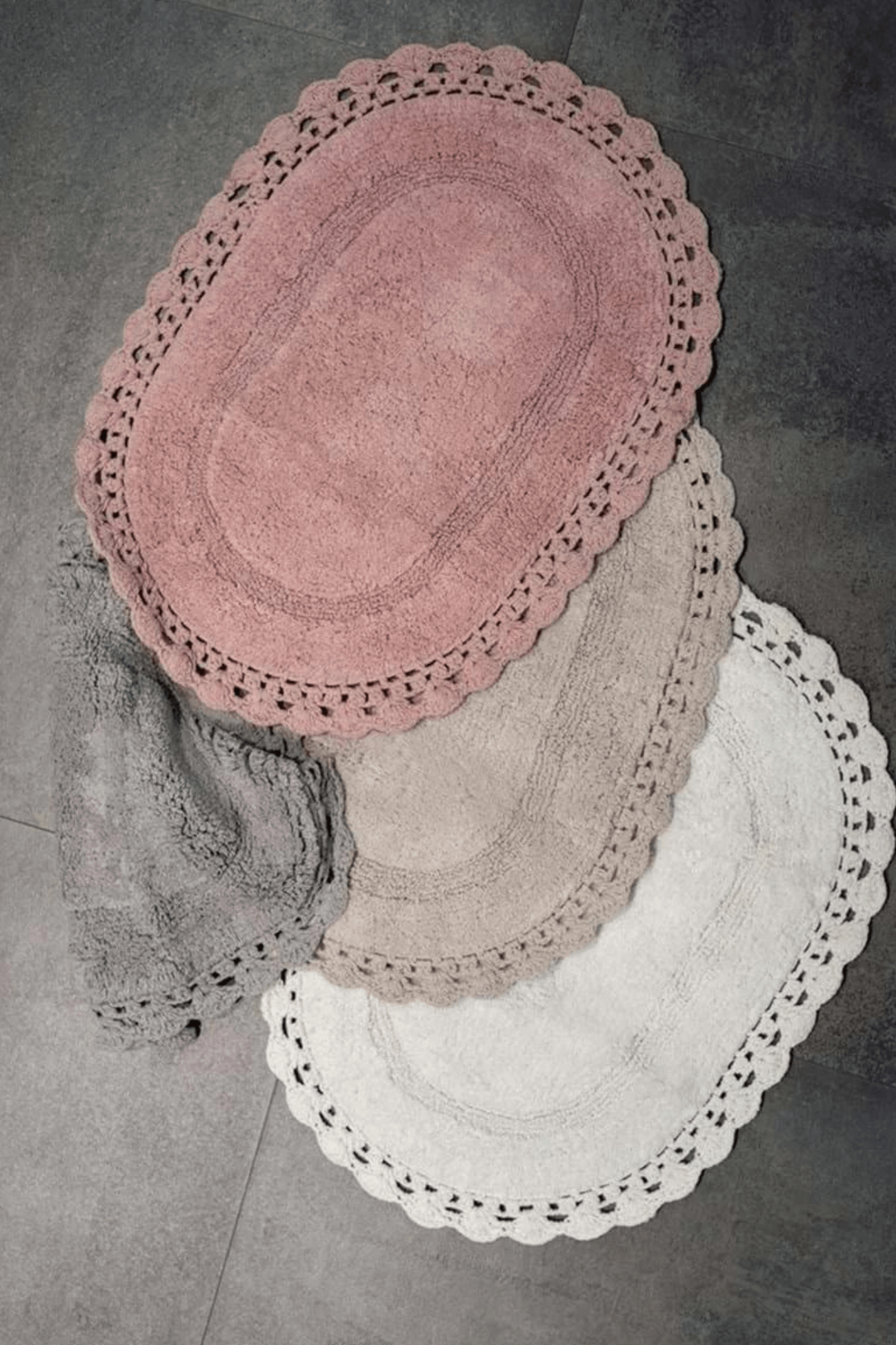 Blanc MariClo' Crochet Lovers Crochet Lovers - Tappetino con crochet ovale in cotone rosa 60x40