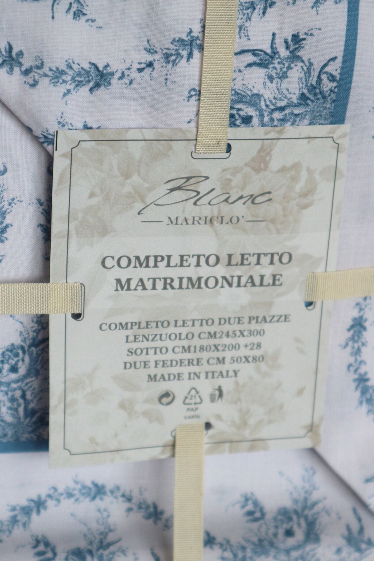 Blanc MariClo' Emarge Blooming Poetry - Completo letto matrimoniale con 2 federe 300x245 | Blanc MariClo'