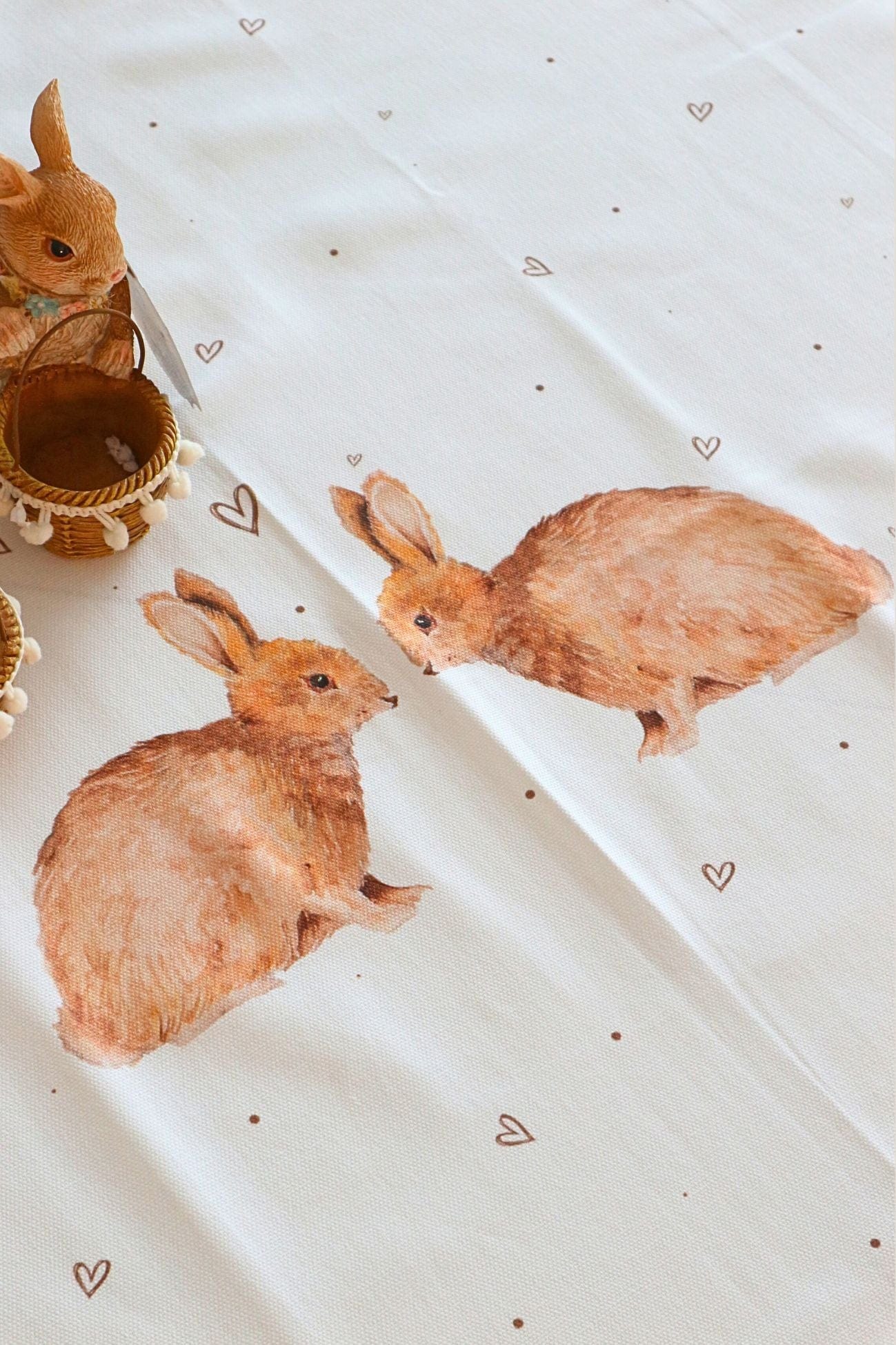 Clayre & Eef Bunny Bunny - Tovaglia quadrata in cotone con coniglietto pasquale 100x100 | Clayre & Eef