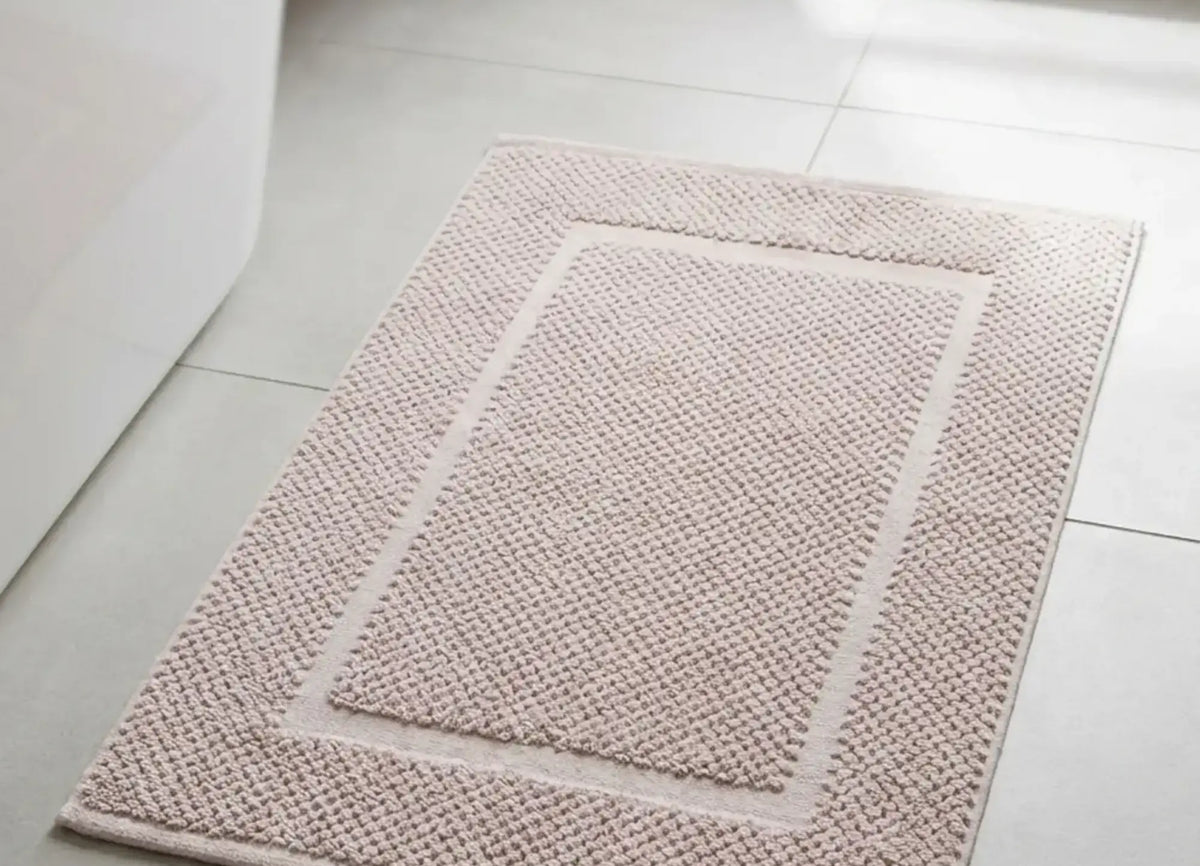 Pepe Bath Mat var32 Powder