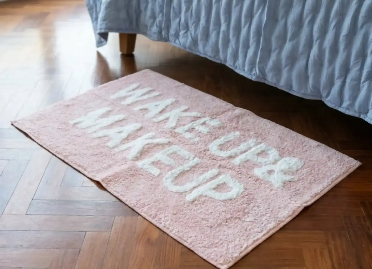 Wake Up & Make Up Tappetino Da Bagno Rosa