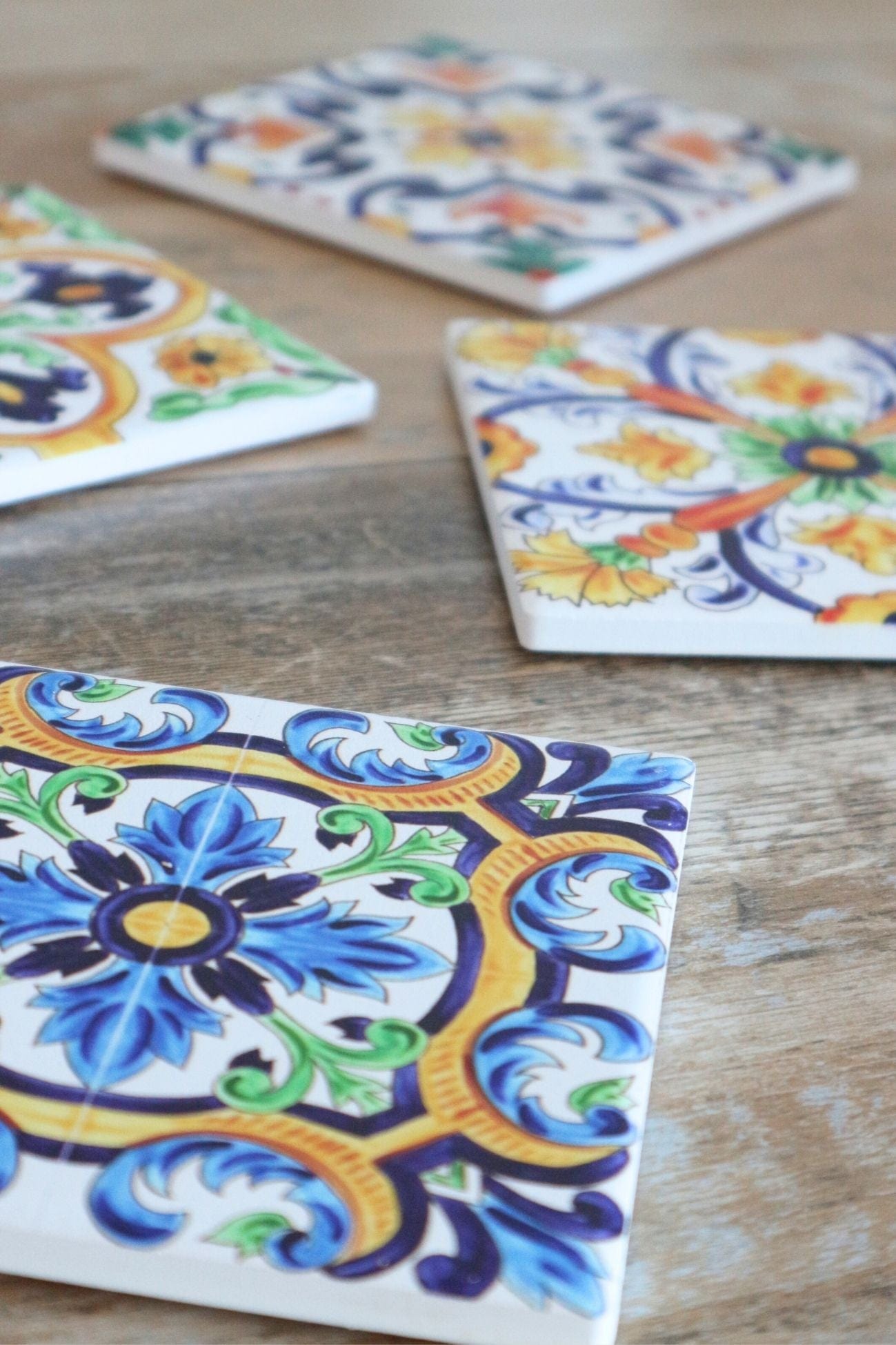 Item International Azulei Azulei - Set di 4 sottobicchieri in ceramica in stile Azulejos | Item International