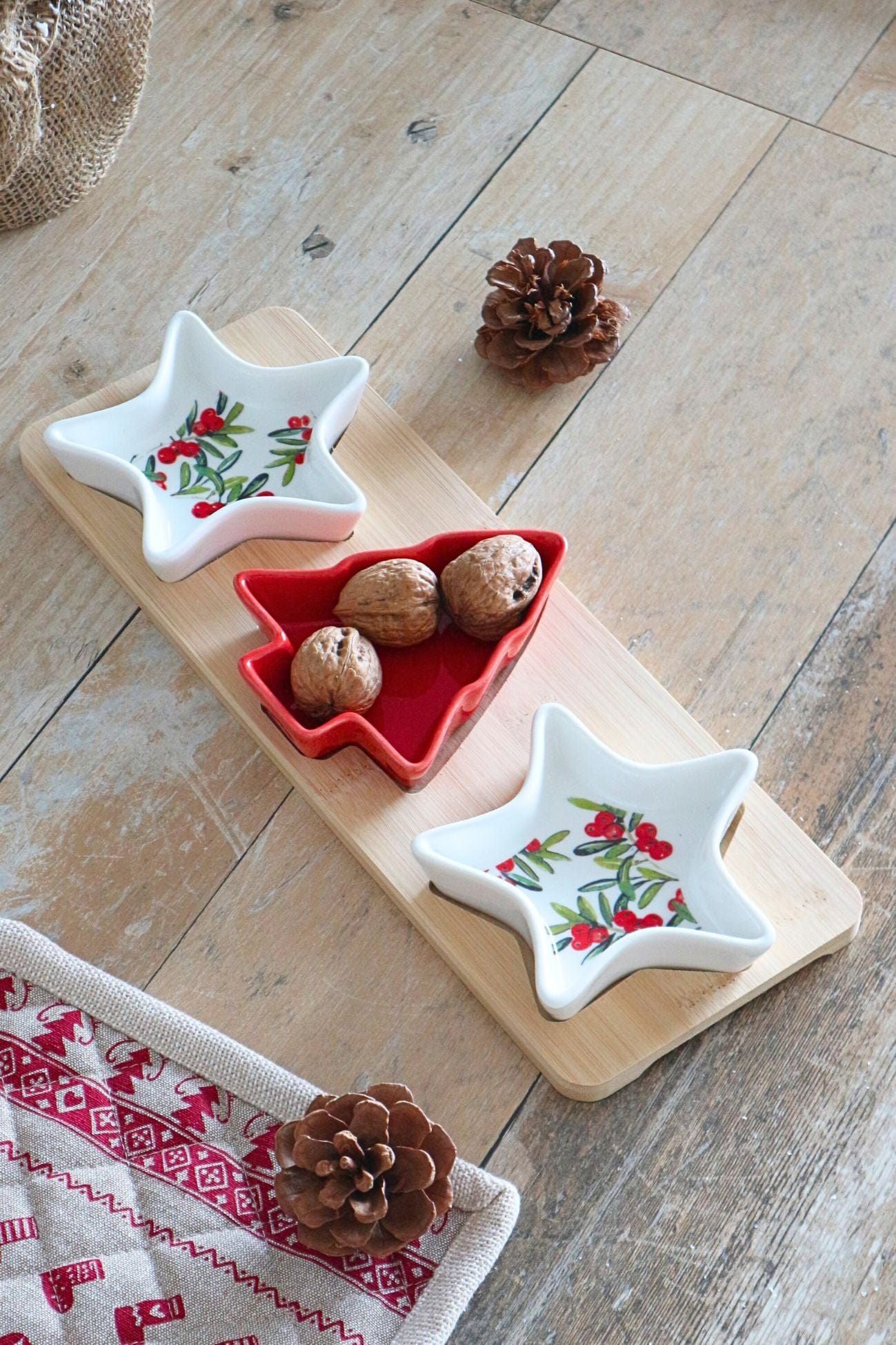 Item International Milad Milad - Set da aperitivo natalizio in ceramica e legno | Item International