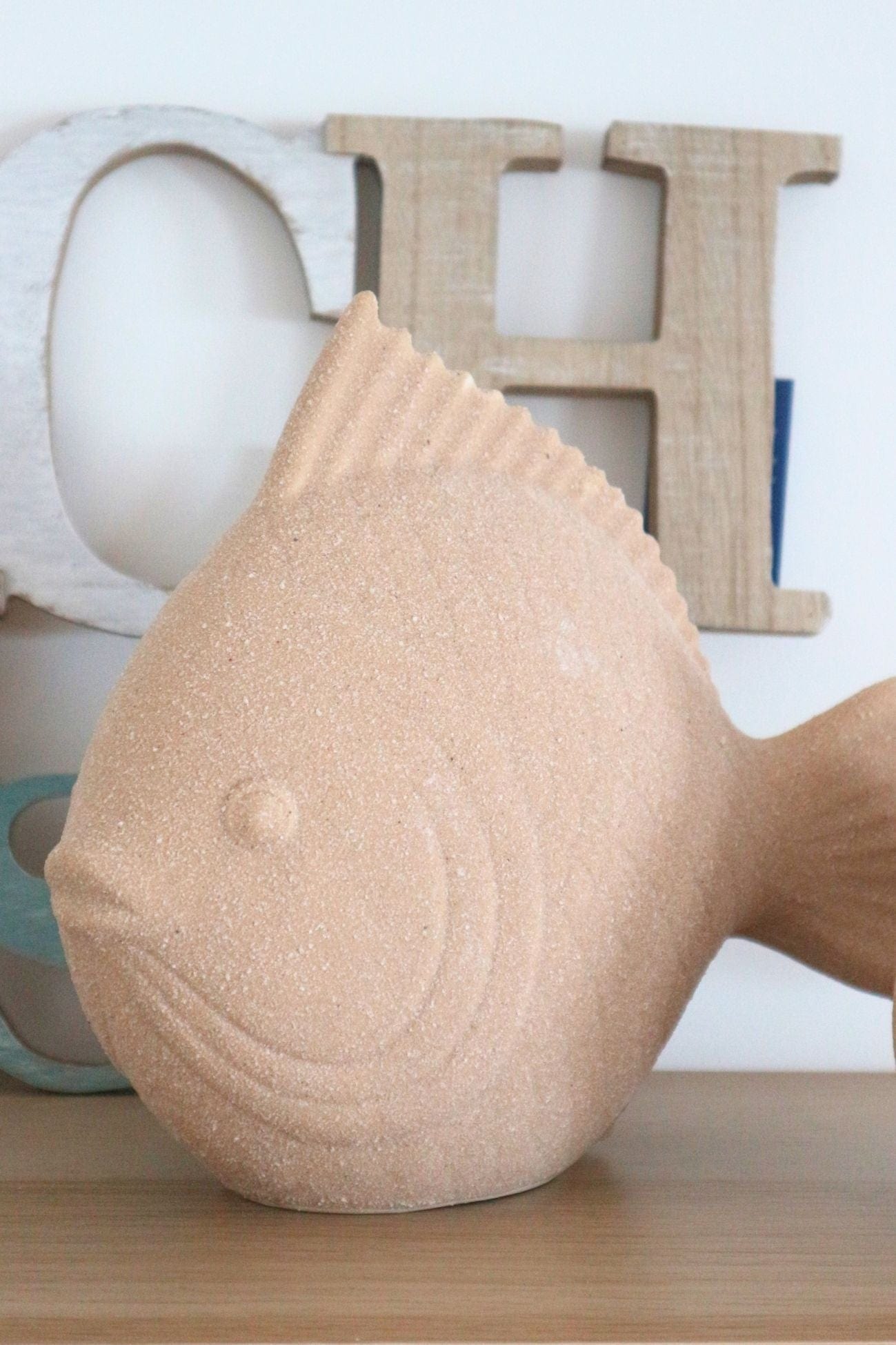 Jolipa Nemo Nemo - Pesce decorativo in porcellana beige | Jolipa Grande