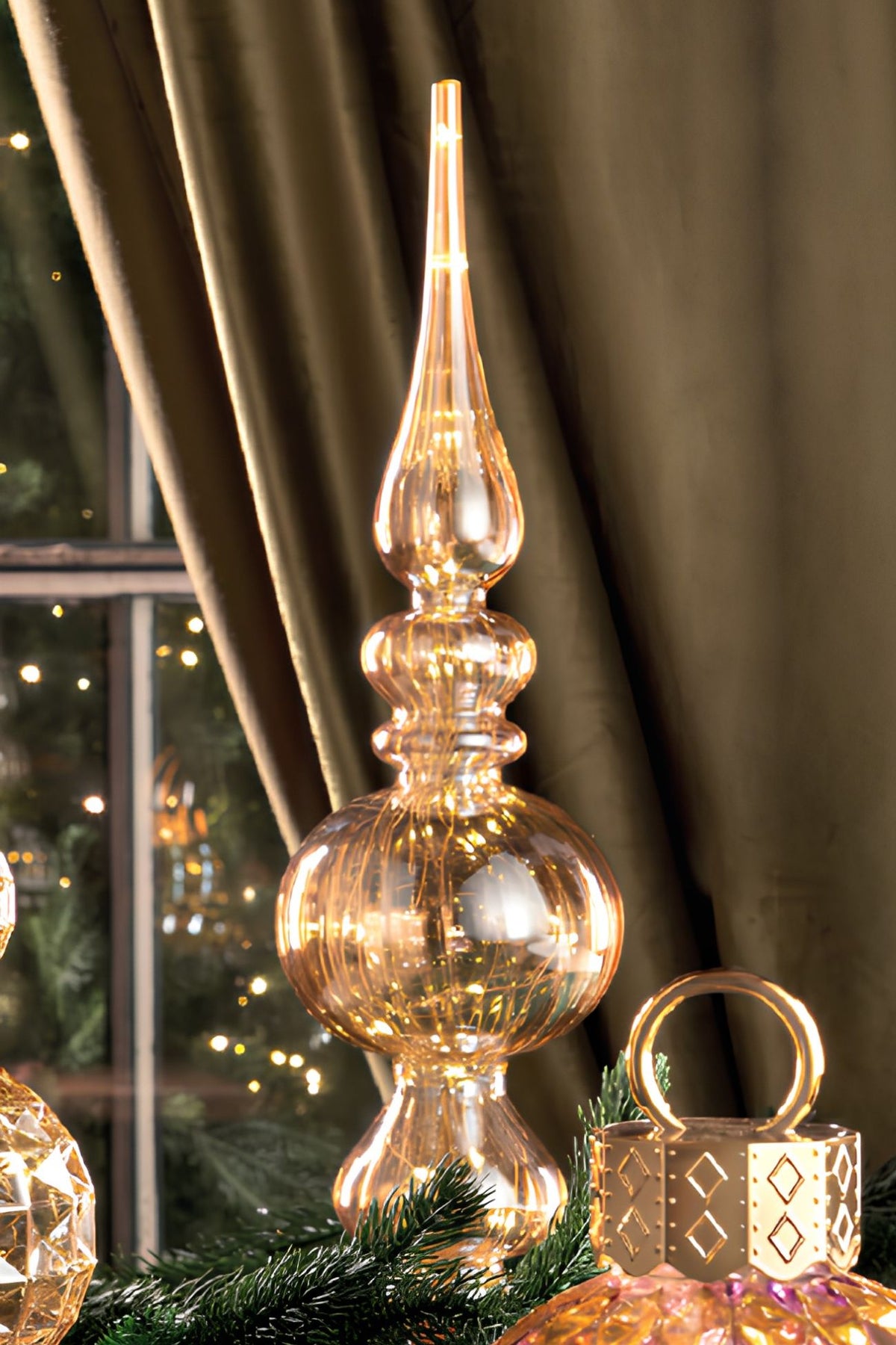 Oro Brillante Puntale Con Luce