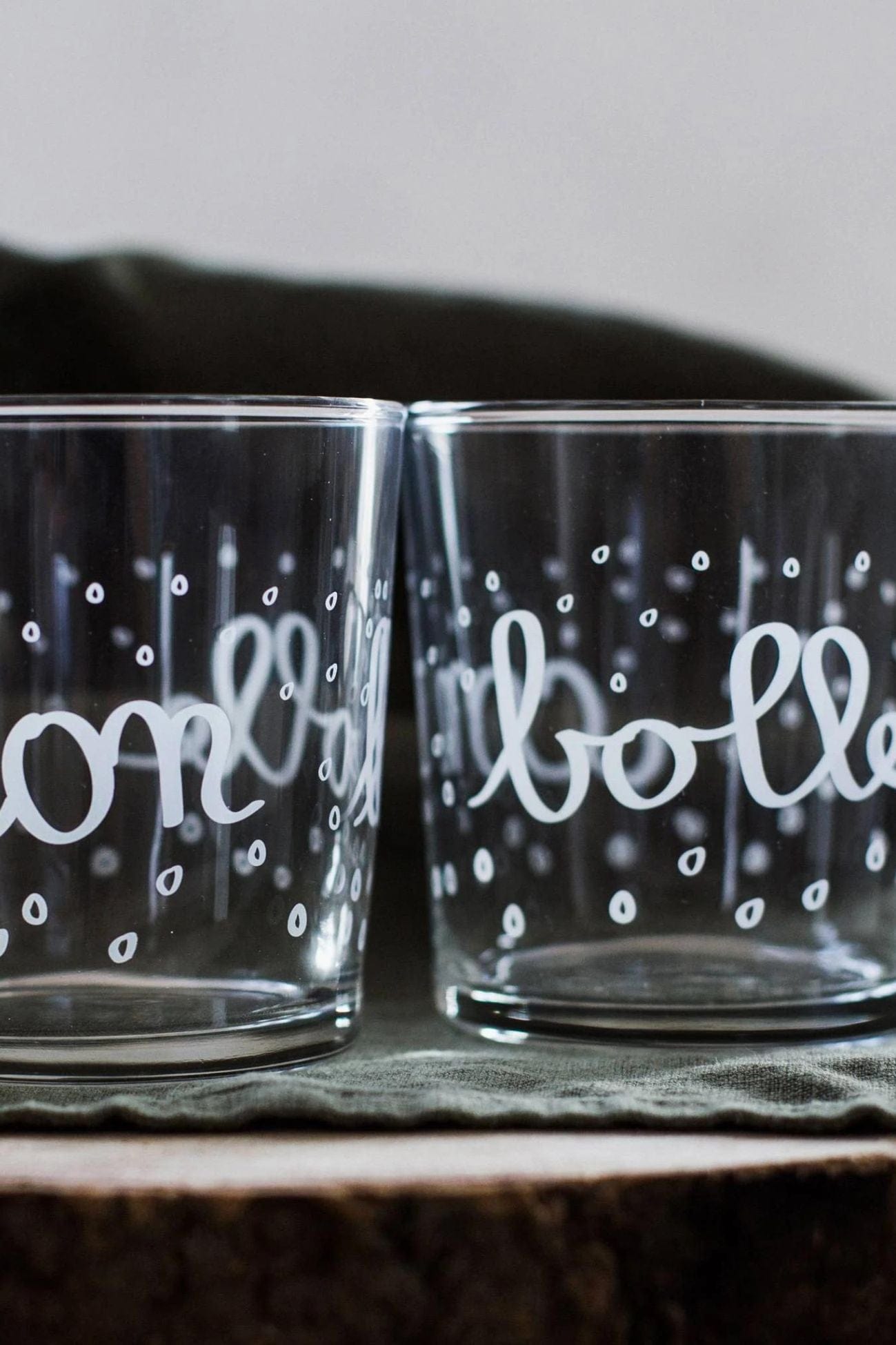 Simple Day Con Bolle Con Bolle - Bicchiere in vetro temperato con decori serigrafati 370ml | Simple Day