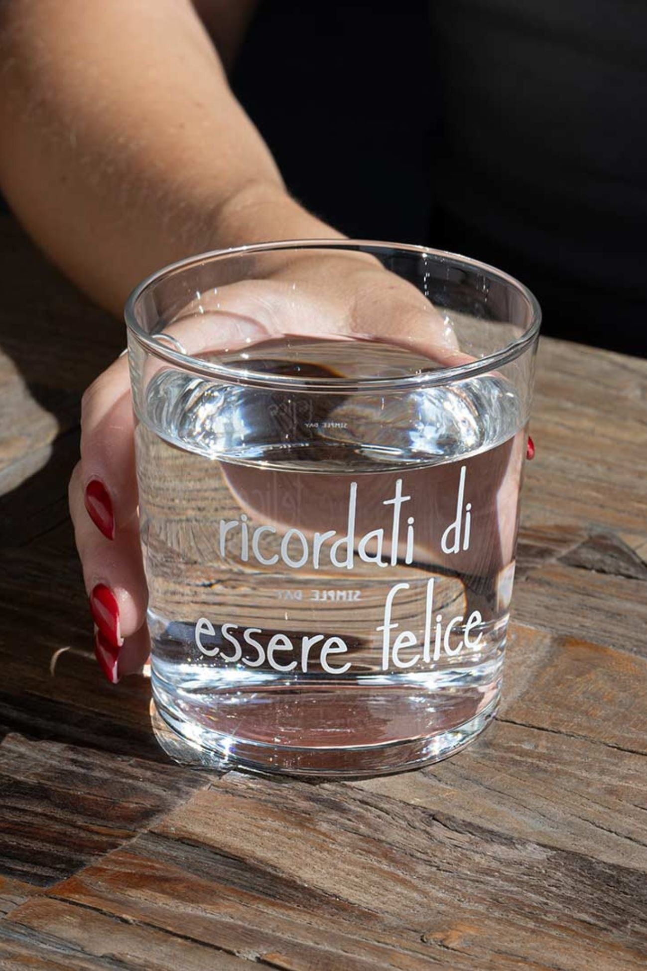 Simple Day Ricordati Di Essere Felice Ricordati Di Essere Felice - Bicchiere in vetro temperato con decori serigrafati 355ml | Simple Day