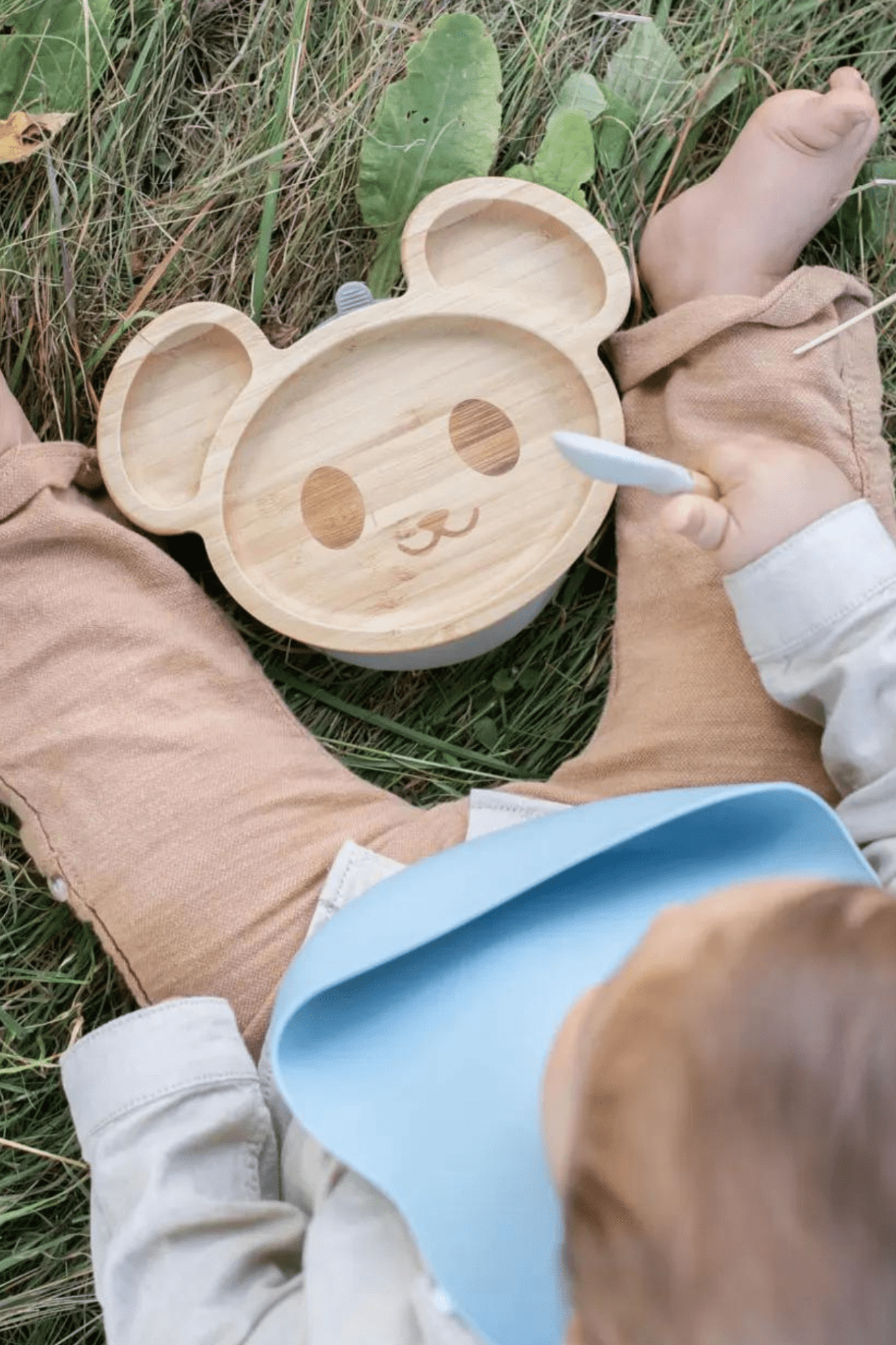 Summerville Organic Bamse Piattino per bambini in bambù con cucchiaio