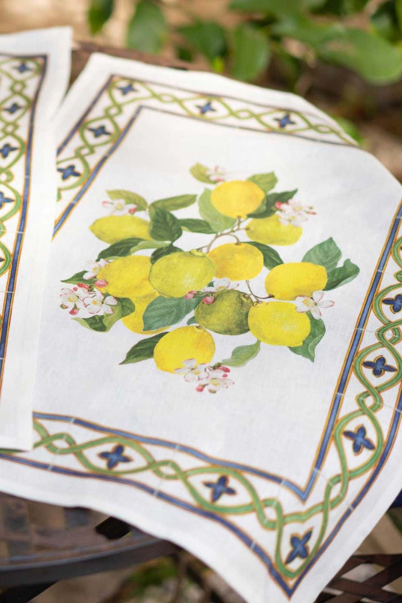 Tessitura Toscana Telerie Etruscan Garden Etruscan Garden - Canovaccio in puro lino con limoni e riquadro a maiolica | Tessitura Toscana Telerie